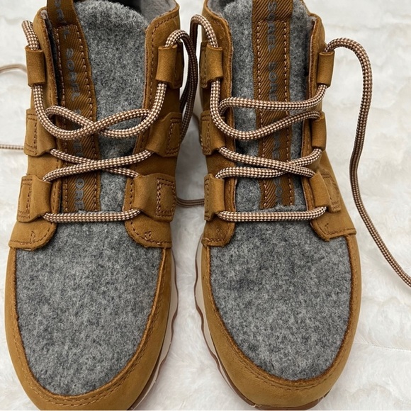 SOREL Women’s  KINETIC CARIBOU Waterproof Boot Size 5 - Picture 7 of 14